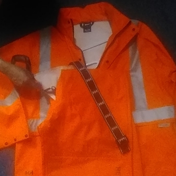 Helly Hansen - Picture 5 of 5